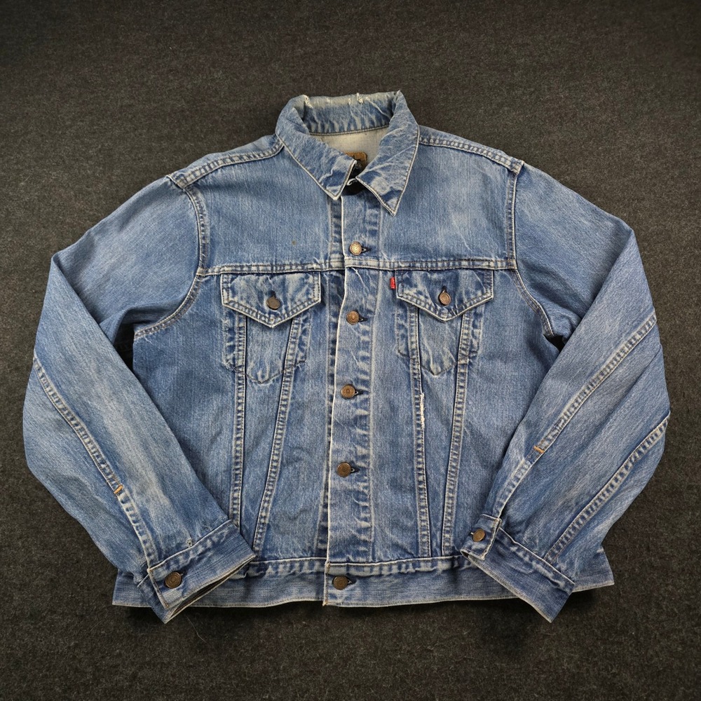 Vtg Levis Type III Denim Trucker Jacket Blue Light Wash 70s 80s Grunge Men's L